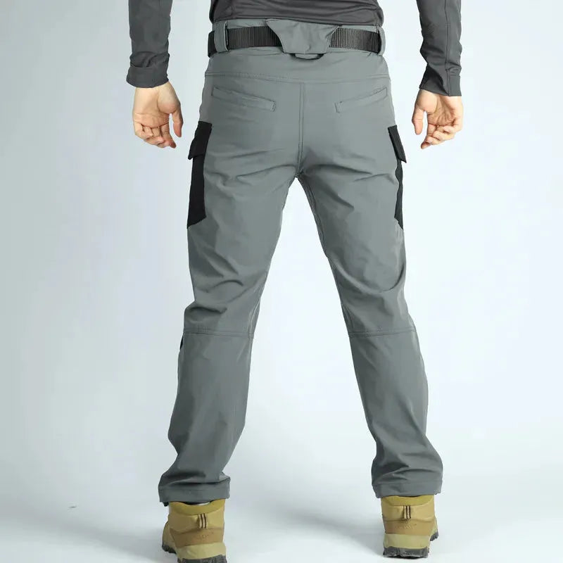 Ensemble Outdoor Cargo